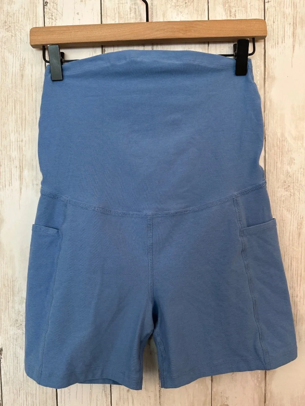 ✨ Beyond Yoga Spacedye Love the Bump Maternity Pocket Biker Shorts M Active Mom